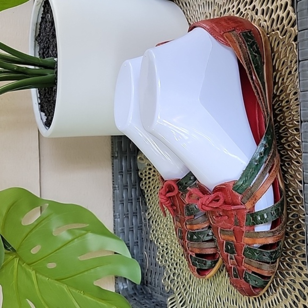 Vintage 90s Truffles Womens Leather Herachi Woven Multicolor Flat Sandal Sz  8.5